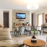 Casa Bianca 3*