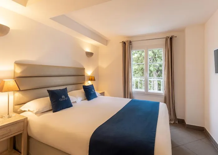 Casa Bianca Hotel Calvi (Corsica)