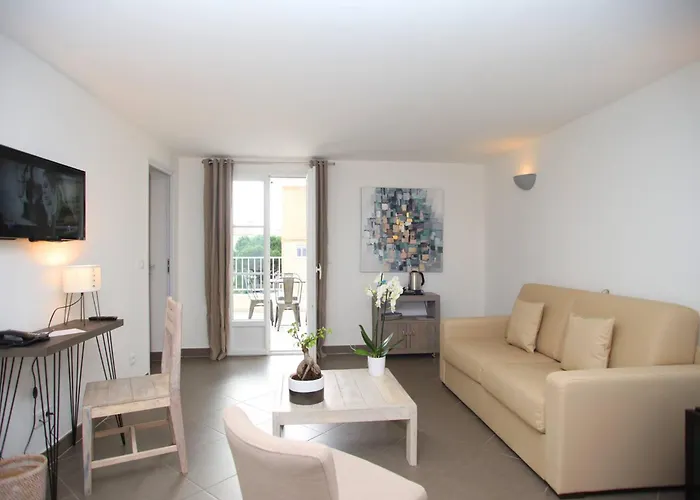 Hotel Casa Bianca Calvi (Corsica)