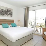 酒店 Western Casa Bianca, Piscine Interieure Et Exterieure 卡尔维