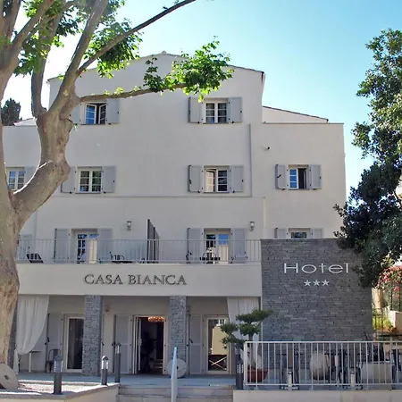 Western Casa Bianca, Piscine Interieure Et Exterieure 卡尔维