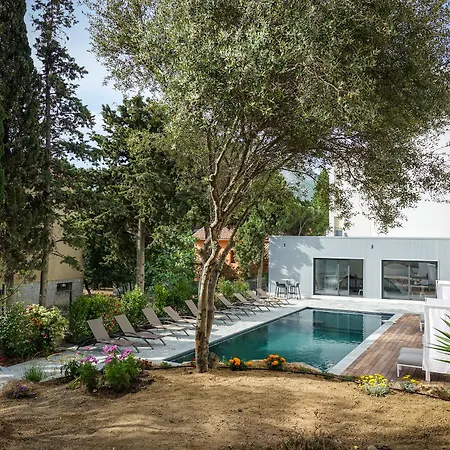 Western Casa Bianca, Piscine Interieure Et Exterieure カルヴィ