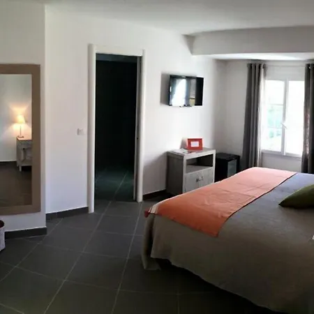 Western Casa Bianca, Piscine Interieure Et Exterieure Szálloda