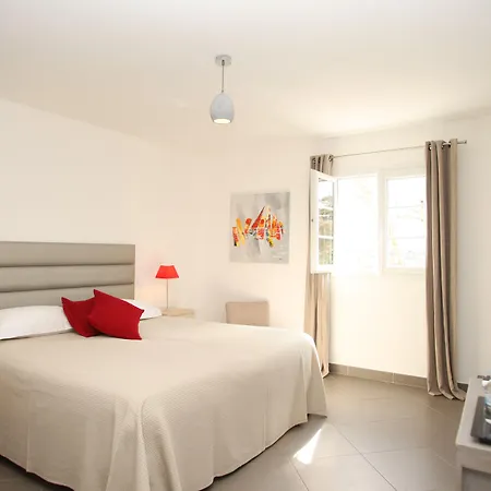 Western Casa Bianca, Piscine Interieure Et Exterieure Calvi