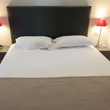 Western Casa Bianca, Piscine Interieure Et Exterieure 卡尔维