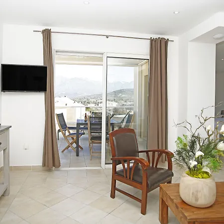 ホテル Western Casa Bianca, Piscine Interieure Et Exterieure カルヴィ