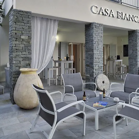 Western Casa Bianca, Piscine Interieure Et Exterieure