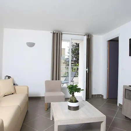 Western Casa Bianca, Piscine Interieure Et Exterieure 3* カルヴィ