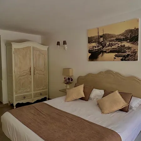 Hotel Casa Bianca Calvi (Corsica)