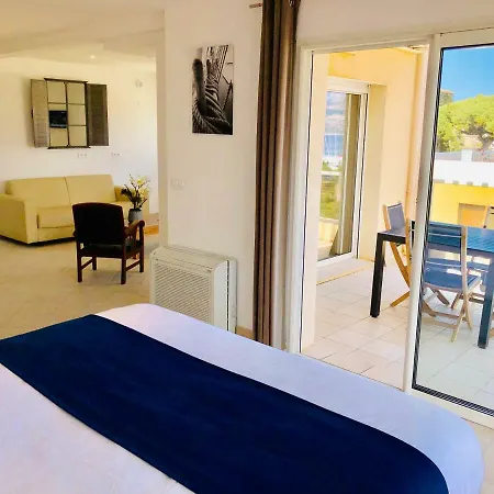 Western Casa Bianca, Piscine Interieure Et Exterieure