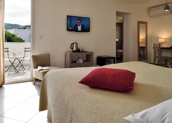 Hotel Casa Bianca 3*