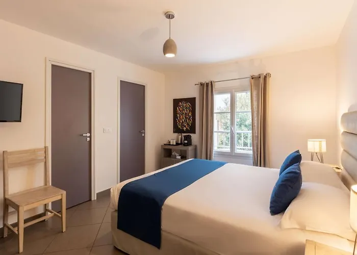 Western Casa Bianca, Piscine Interieure Et Exterieure Otel 3*