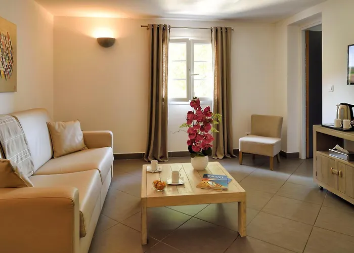 Hotel Casa Bianca 3*