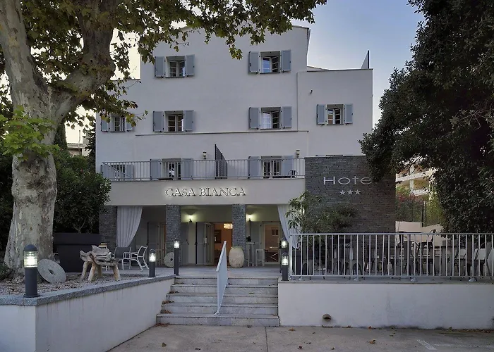 Western Casa Bianca, Piscine Interieure Et Exterieure Отель 3*