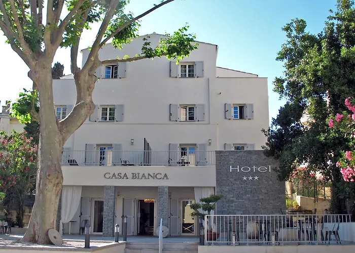 Western Casa Bianca, Piscine Interieure Et Exterieure